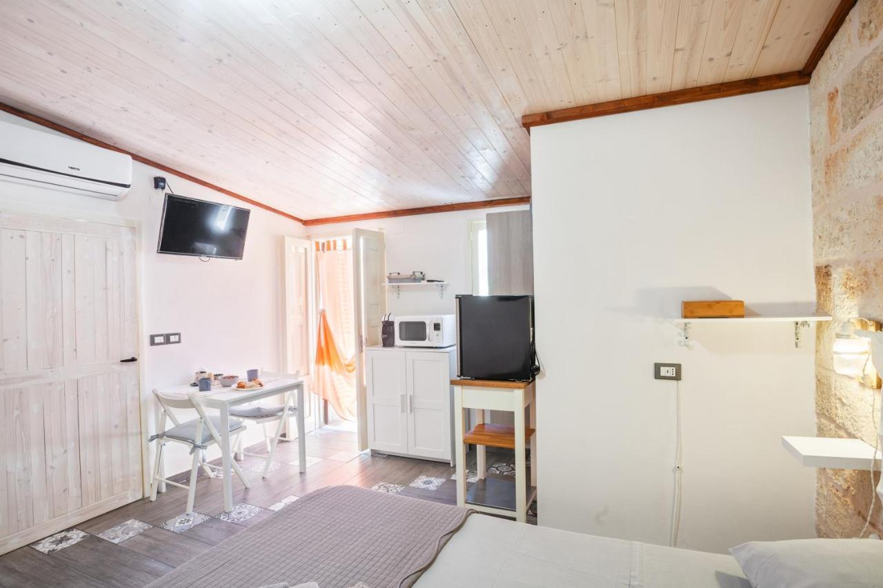 Tiny House 19 Terrace Aparment Apartamento Polignano a Mare Exterior foto